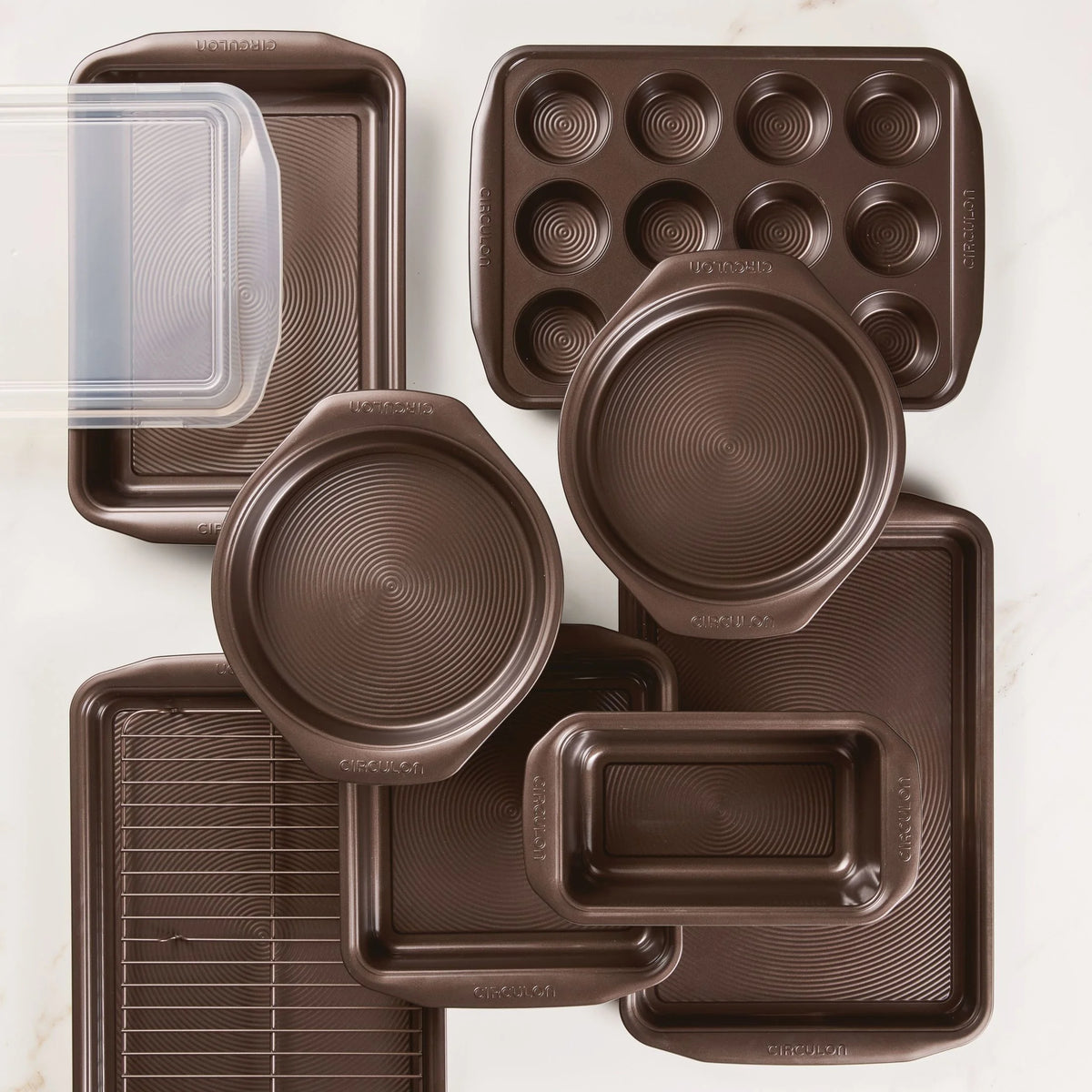 Nonstick Bakeware 10 Piece Bakeware Set, Chocolate Brown