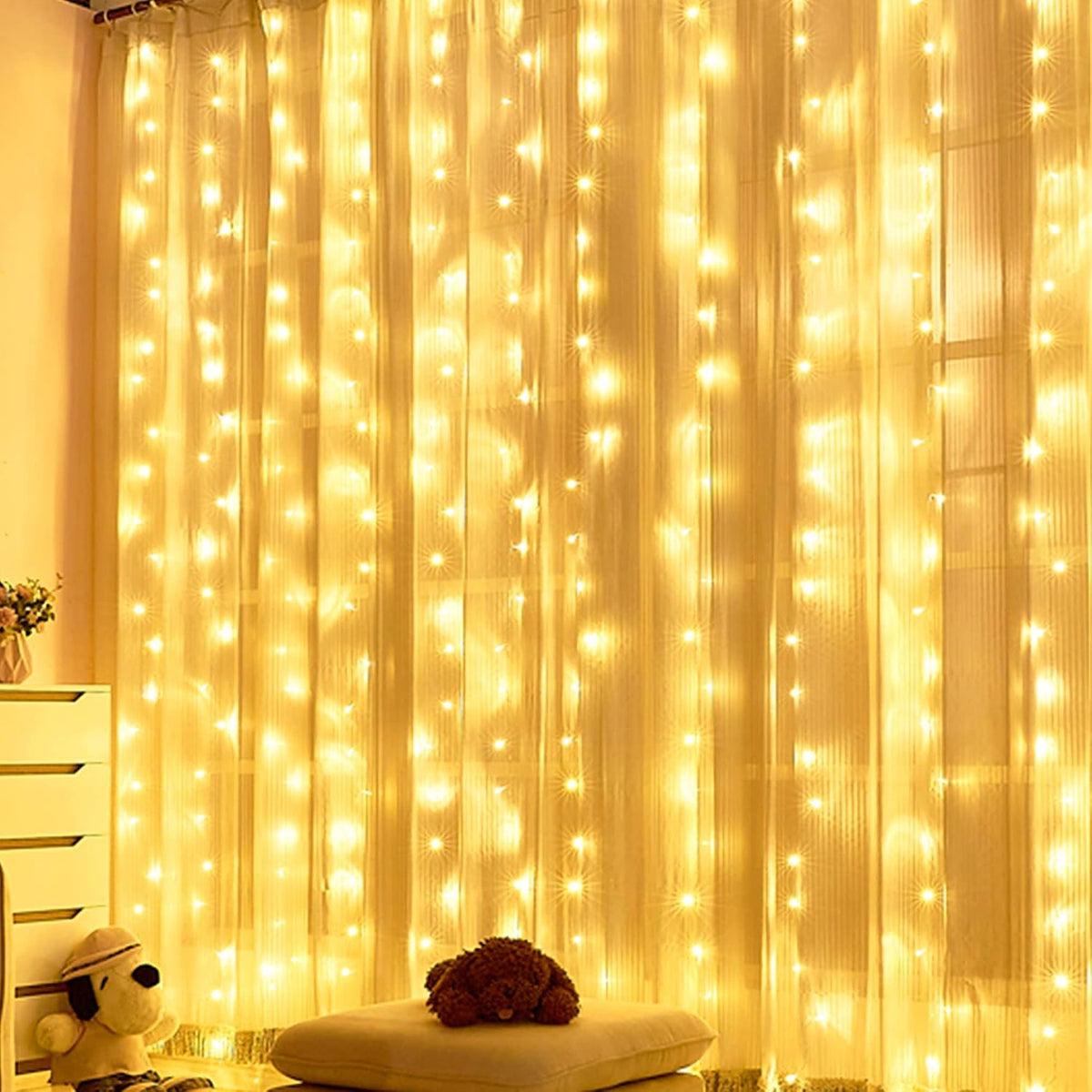 Window Curtain String Lights, 300 LED 8 Lighting Modes Fairy Copper Light with Remote, USB Powered for Christmas Party Wedding Home Decorations (Warm White)